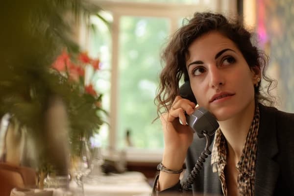 KI-Rezeptionist Tischreservierung für Gastronomie und Restaurants